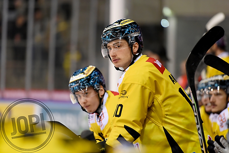20241213_75408_VIC_BWL_JoPi