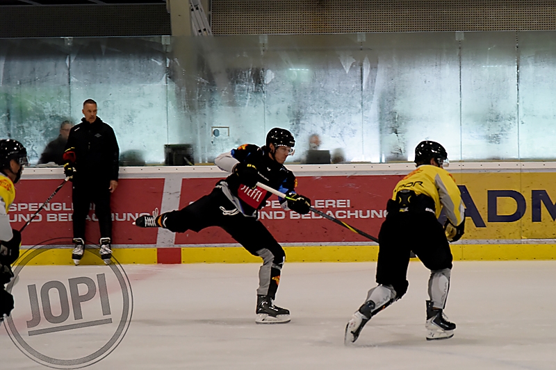 20250809_77198_VIC_1Eistraining_JoPi
