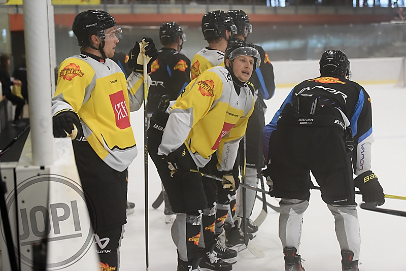 20250809_77243_VIC_1Eistraining_JoPi