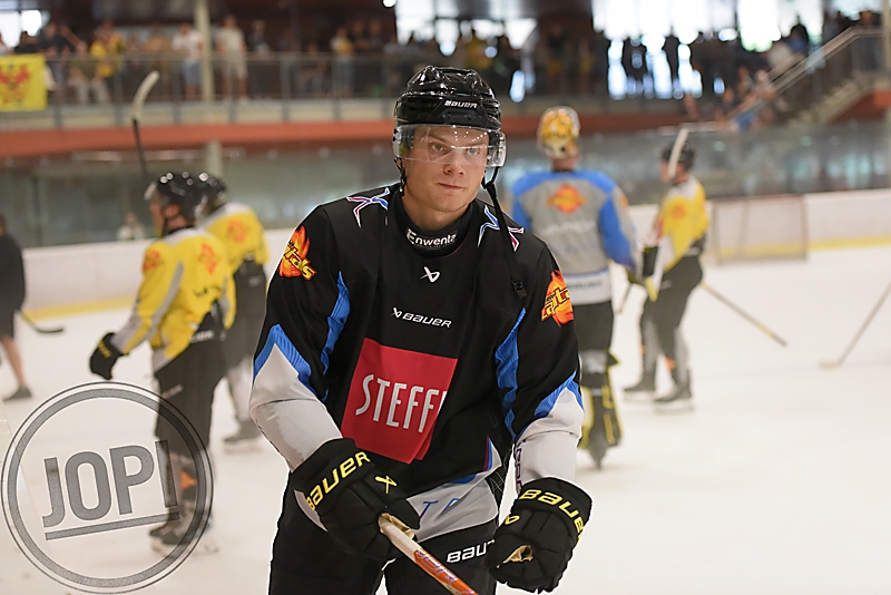 20250809_77277_VIC_1Eistraining_JoPi